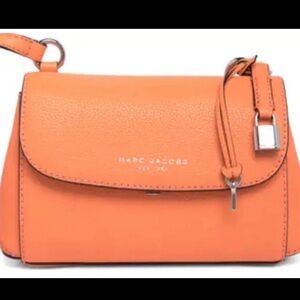 🆕Marc Jacobs Mini Boho Grind Leather Shoulder Bag (MSRP $395)Melon